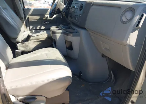 2009 Ford E-150 Xl/Xlt z USA, uszkodzony, nr VIN 1FMNE11W09DA80756